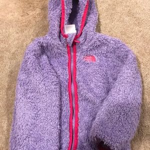 VGUC The North Face fleece coat.  18-24 months